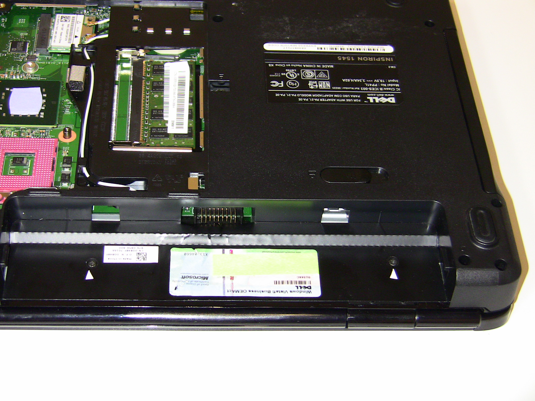 Dell Inspiron 1545 (PP41L) Keyboard Removal and Installation