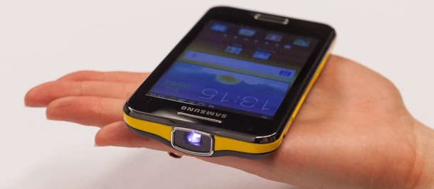 Samsung Galaxy Beam Projector Phone – A Quick Look