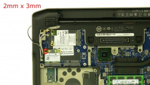 Remove the wireless WLAN card.