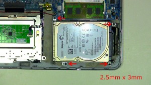 Remove the 4 hard drive screws (4 x M2.5 x 3mm).