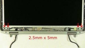 Remove the 4 bottom rail screws (4 x M2.5 x 5mm).