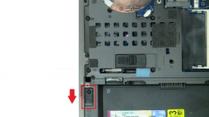 Remove hard drive screws (4 x M3 x 5mm).