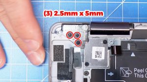Unscrew and separate the LCD Screen Assembly from the palmrest (6 x 