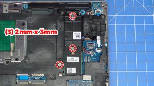 To remove the 2230 SSD: Unscrew and remove the thermal plate and SSD holder (3 x M2 x 3mm).